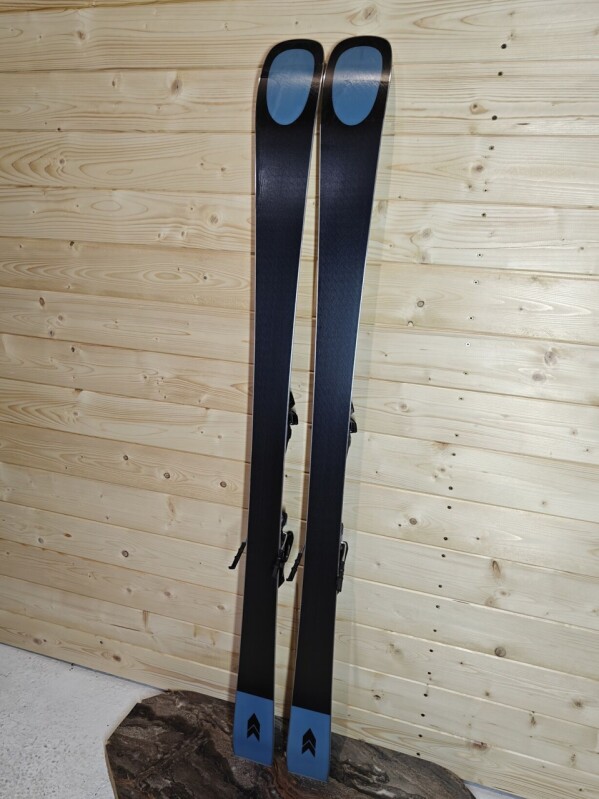 LYŽE KASTLE MX 75 151CM